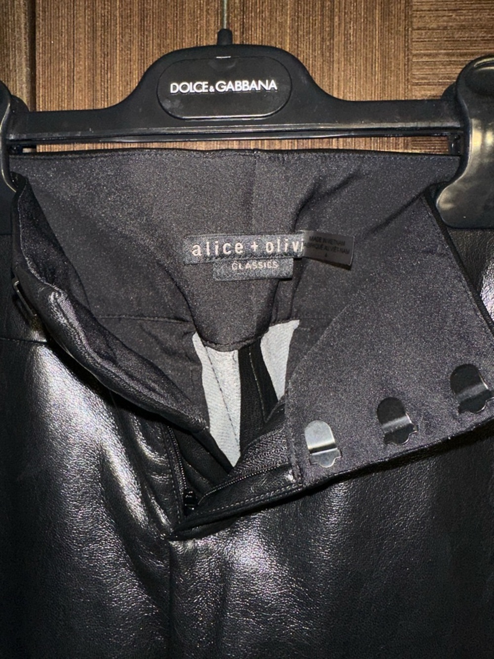 Alice + Olivia Black Faux Leather pants size 4